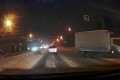 В ДТП на Ленинградке серьезно пострадал водитель опрокинувшегося грузового фургона
